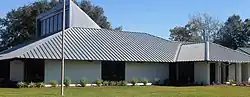 Oakdale branch of the Allen Parish Library at 405 E 6th Ave.