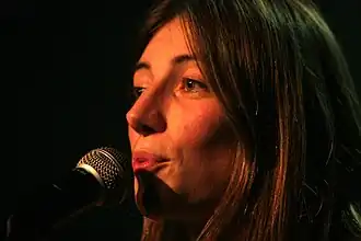 Anaïs in concert
