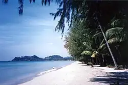 Hat Khlong Phrao Beach
