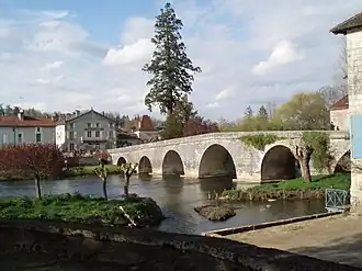 The bridge of Bourdeilles.