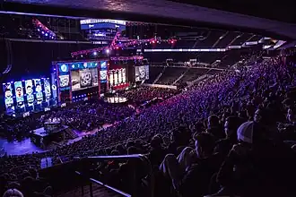 A live professional CS:GO match in 2016