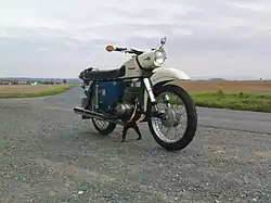 ES 150/1